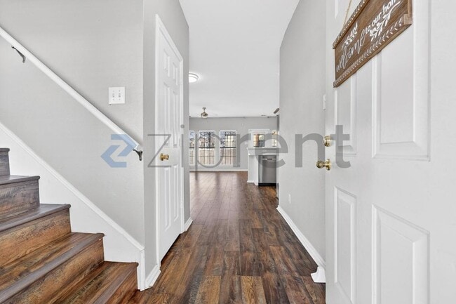 Photo - 8797 Holly St