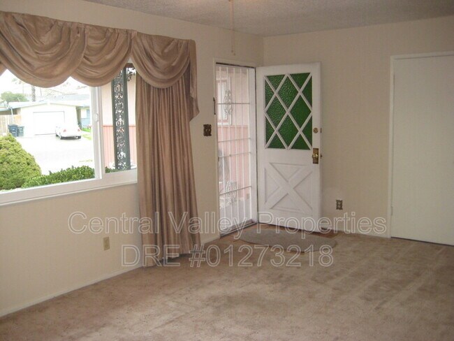 Photo - 239 Portola Way