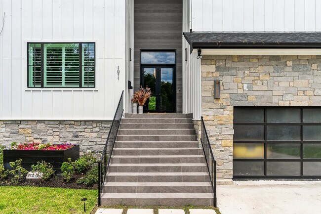 Photo - 1011 Wynnwood Ln