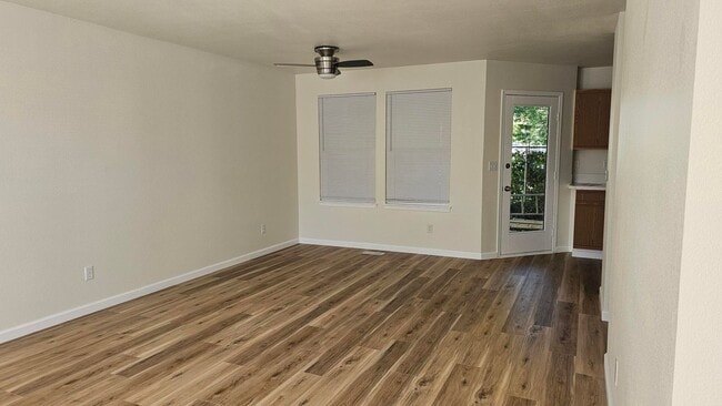 Photo - Shoshone Duplex Unit A