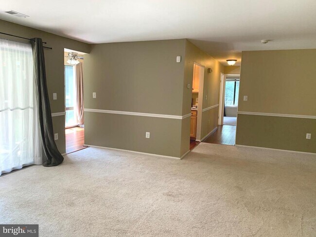 Photo - 8141 Needwood Rd Unit T103