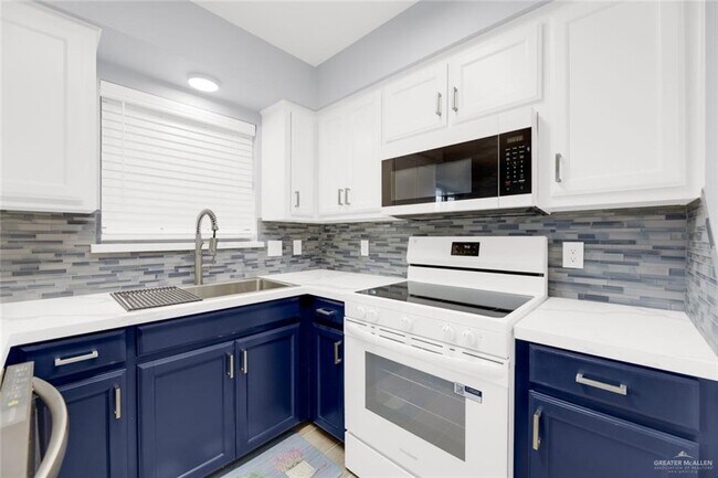 1604 Avocet Ave W Unit A