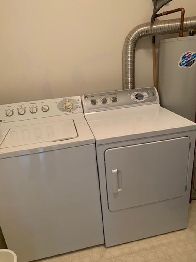 Photo - 107 Wexford Pl Unit Wexford Place