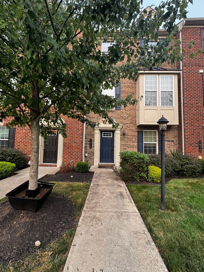 Photo - Beautiful Townhome located in Sewickley!