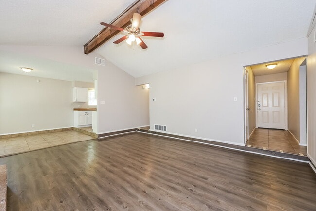 Photo - 7517 Marlinda Cir