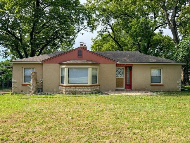 Building Photo - 1107 W 27th St S