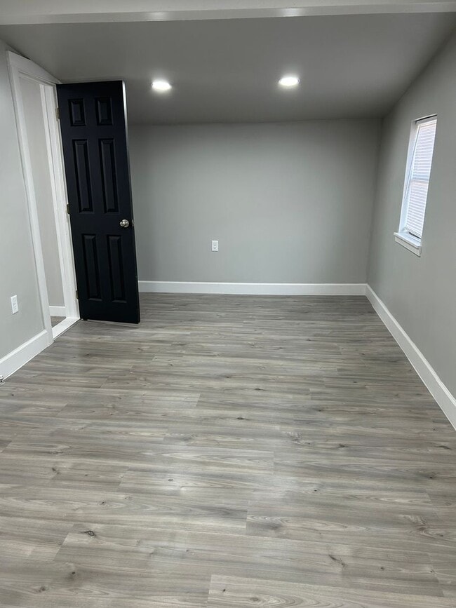 Photo - 901 Columbia St Unidad 406 W 9th