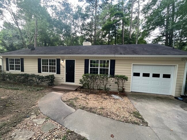 Building Photo - CUTE Ranch with Garage for RENT! Rental