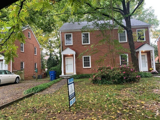 Building Photo - 3113d Unit 3113
