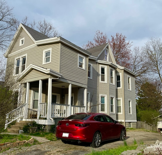 Photo - 3766 Isabella Ave Unidad 2