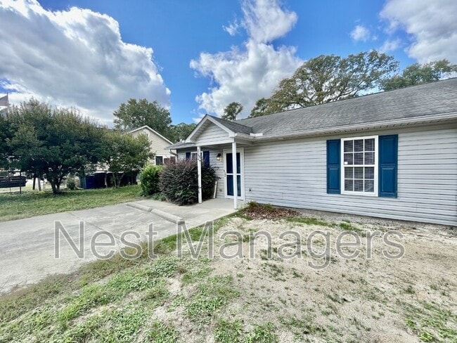 Photo - 3721 Betts Dr Unit A