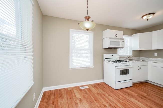 Photo - 2231 Dartmouth Ave