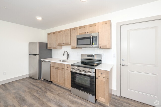 1 dormitorio, 1 baño - 650 pies cuadrados - Cocina - 747 Pontiac Ave