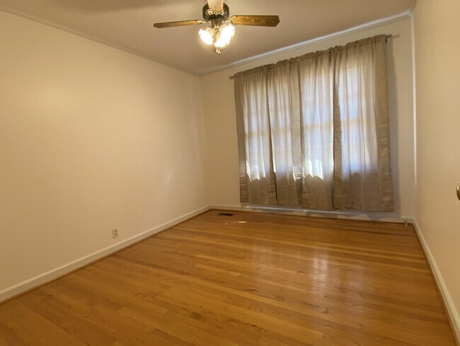 Photo - 411 Brown Ave NW