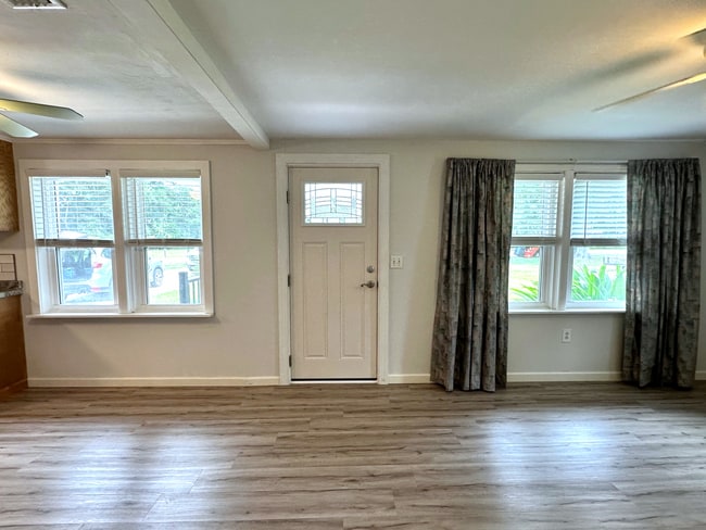 Photo - Beautiful Sunsets! Close to Historic District, Shopping & Beaches!