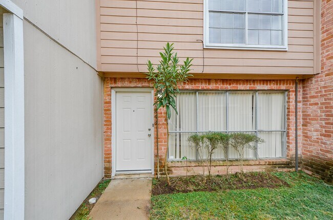 1853 Witte Rd Unit 27