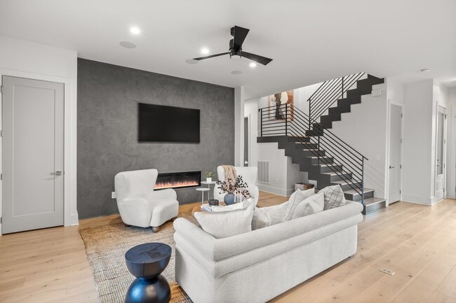 Photo - 601 S 9th St