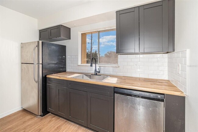 Photo - 1000 Lake of the Woods Blvd Unit E206