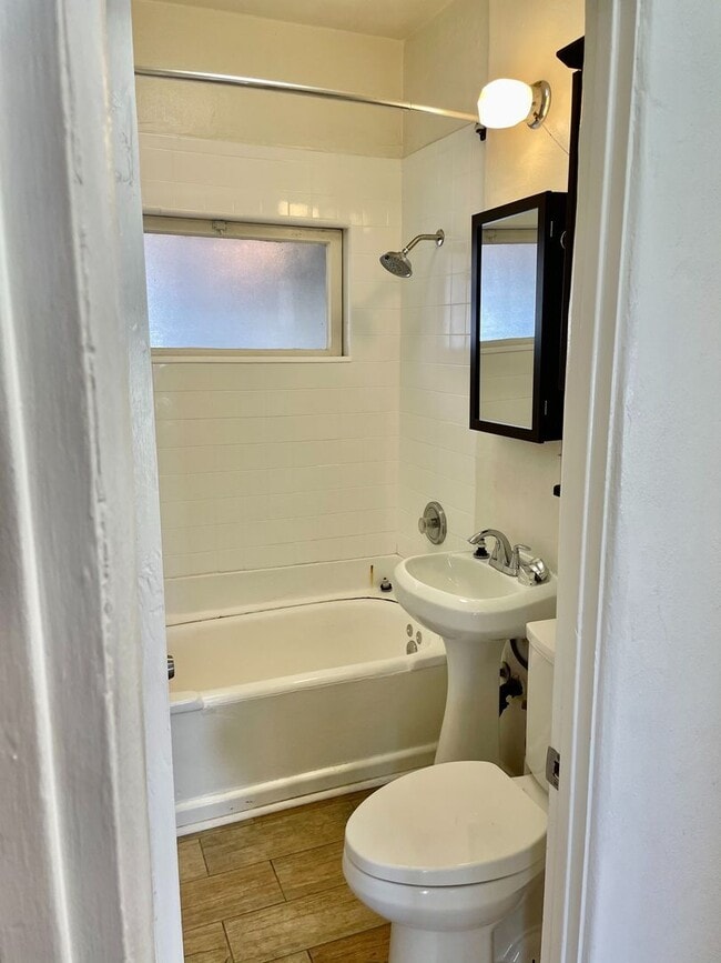 Photo - 1 bed 1 bath Kensington Unidad 04