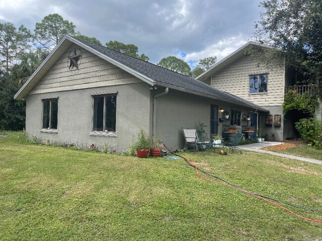 Photo - 3561 7th Ave NW