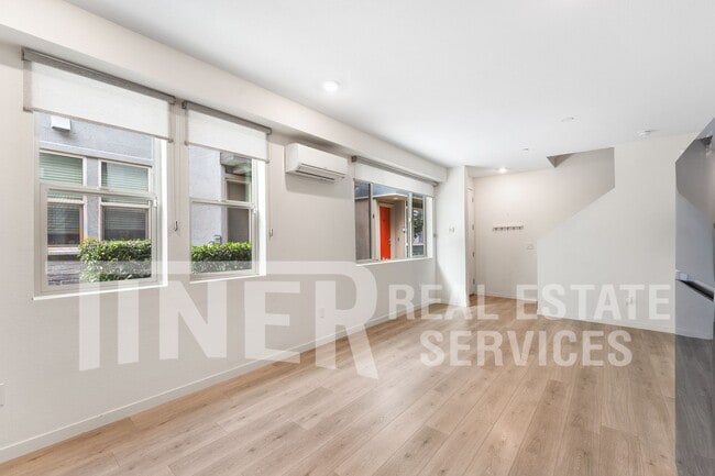 Photo - 266 Box Lane-