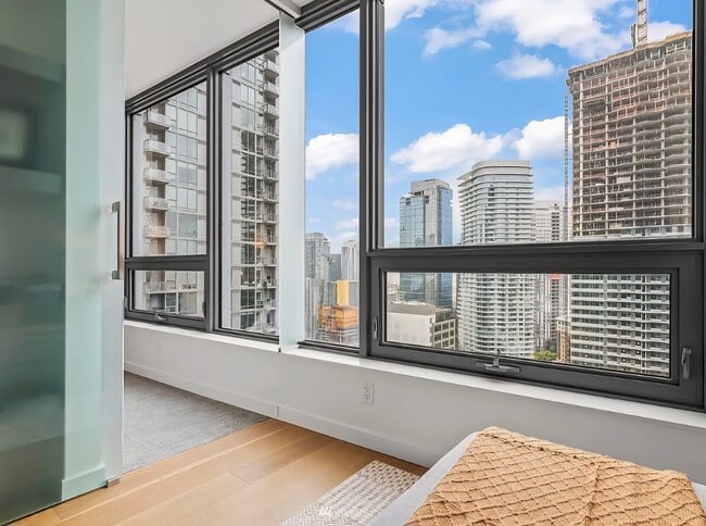 Photo - 1808 Minor Ave Unidad 2307