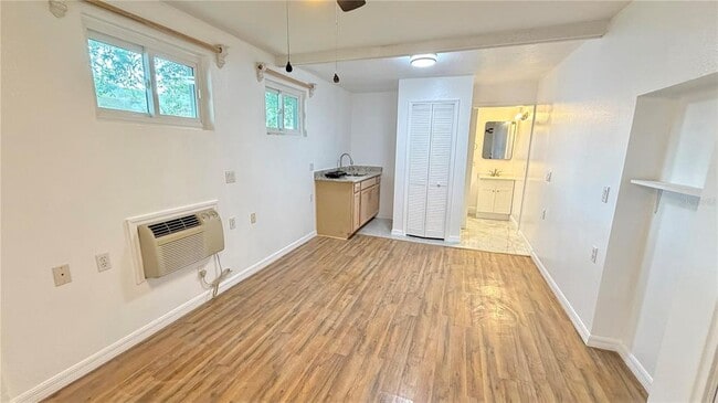 Photo - 6310 Lake Underhill Rd