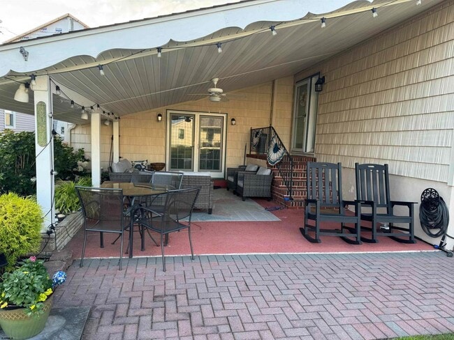Building Photo - 8097 Fulton Ave Unit 8097 Rental