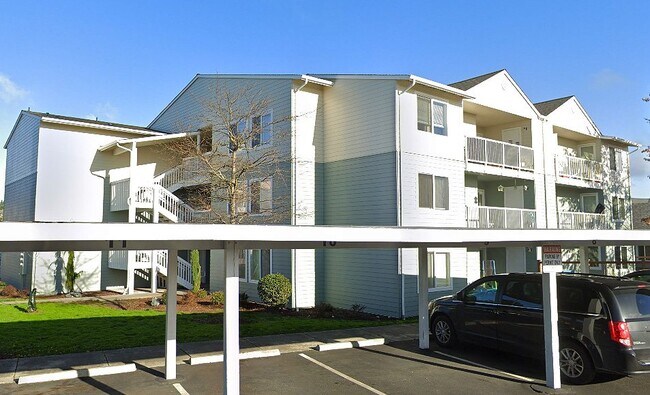 Photo - 135 NE Barron Dr Unidad #135