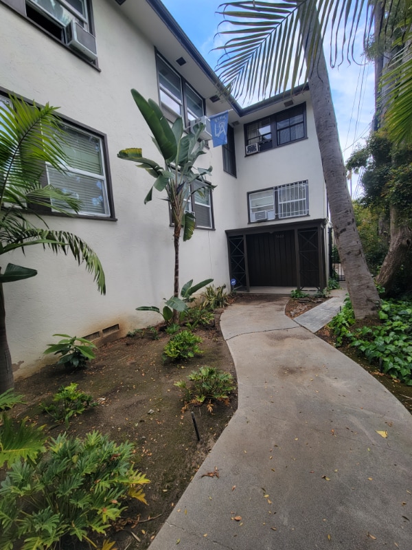 Photo - 7460 Hollywood Blvd Unidad 3