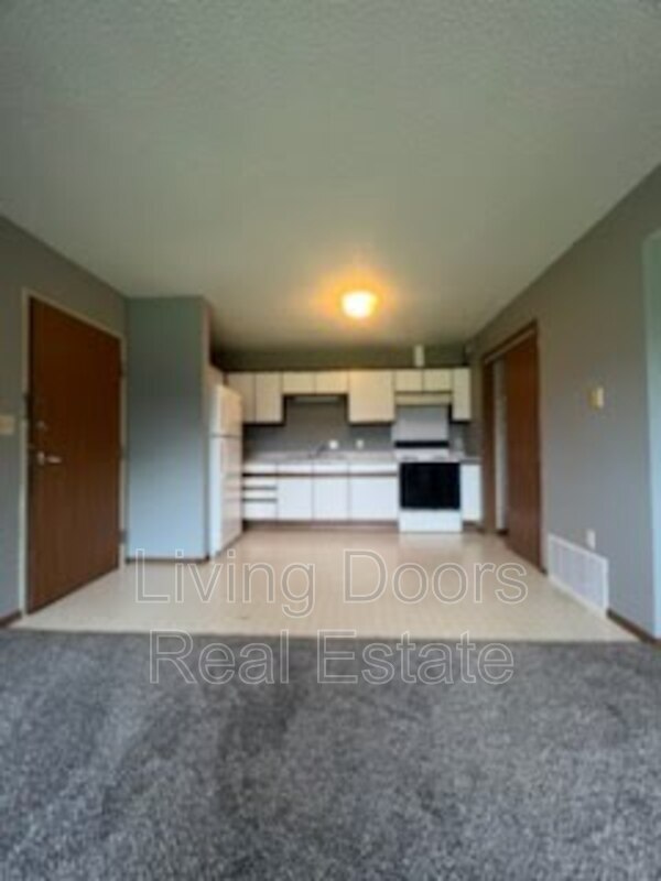 Photo - 603 S Washington St Unit #20