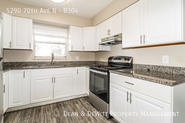 Photo - 2 Bed/1 Bath - Unit B304