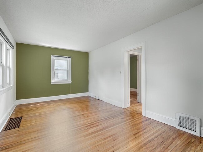 Photo - 6016 3rd Ave S