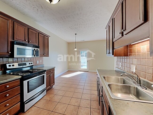 Building Photo - 119 Nick Price Dr Rental