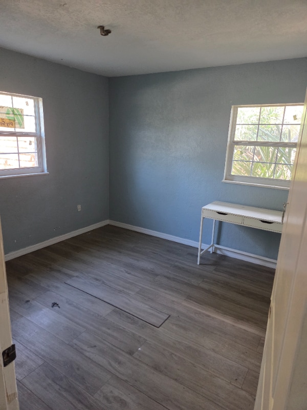 Photo - 1449 N Ronald Reagan Blvd