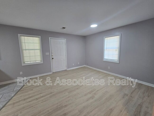Photo - 1302 Bencini Pl