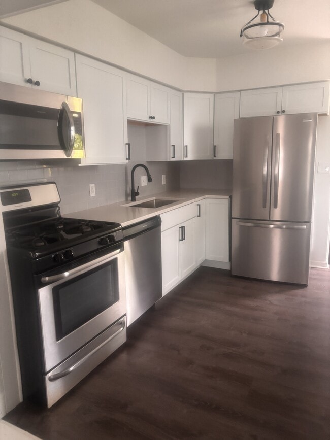 Cocina - 1027 Michigan Ave