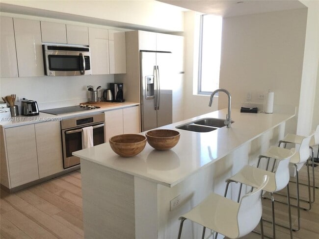 Photo - 2600 E Hallandale Beach Blvd