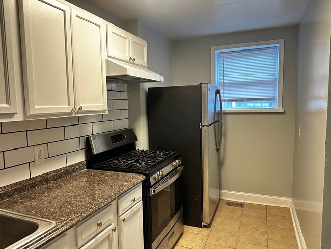 Photo - 4632 Hillside Rd SE Unit 2