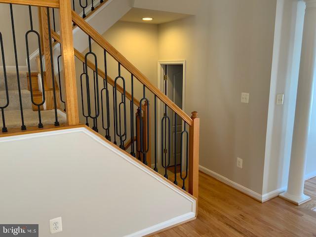 Photo - 22004 Avonworth Square