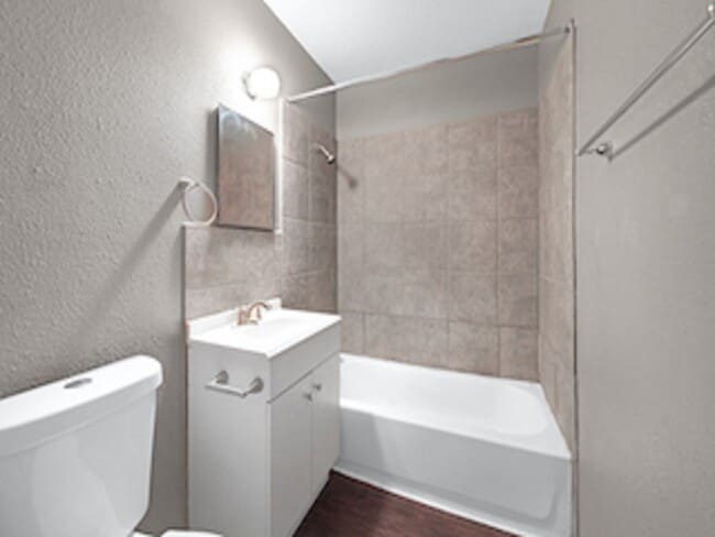 Photo - 3031 Sumpter St