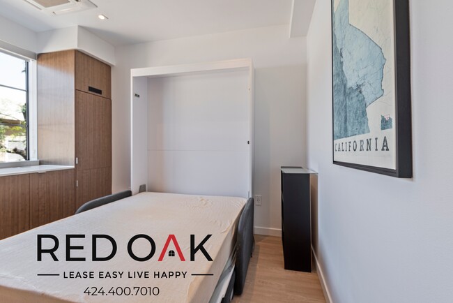 Photo - 11649 Mayfield Ave Unidad 6C