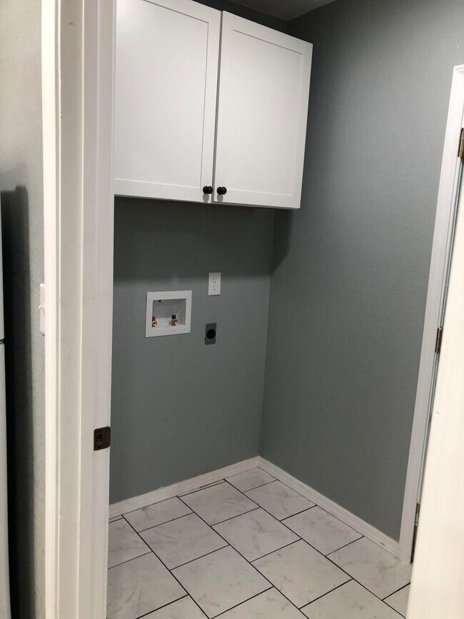 415 N Jackson St House House Rental in Enid, OK