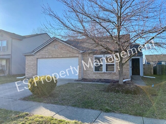 Building Photo - Stunning 3 Bedroom 2 Bath Home in Franklin Township!