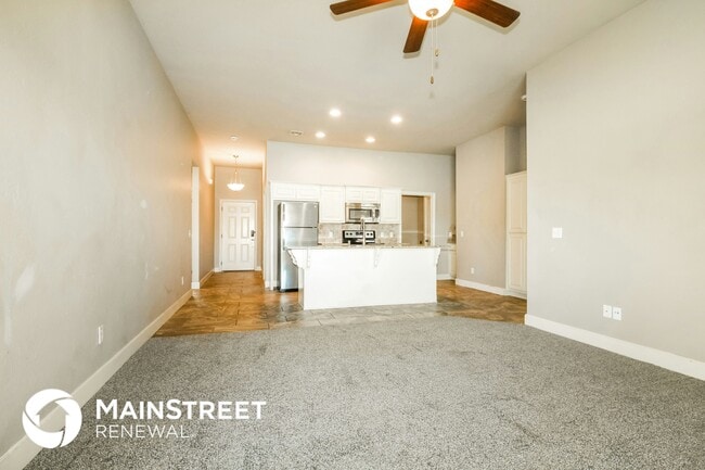 Photo - 14700 S Harvey Ave