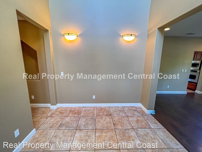 Photo - 5 br, 3 bath House - 1703 Spooner Drive