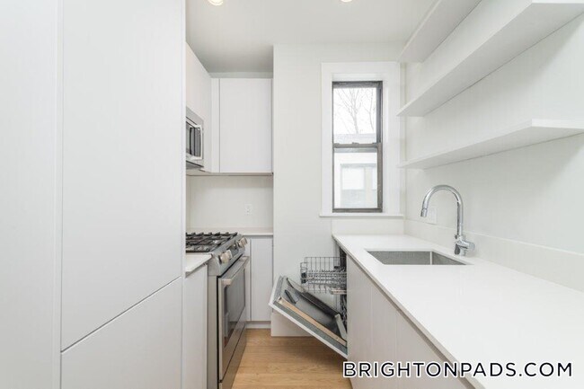 Photo - 8 Elko St Unit 12