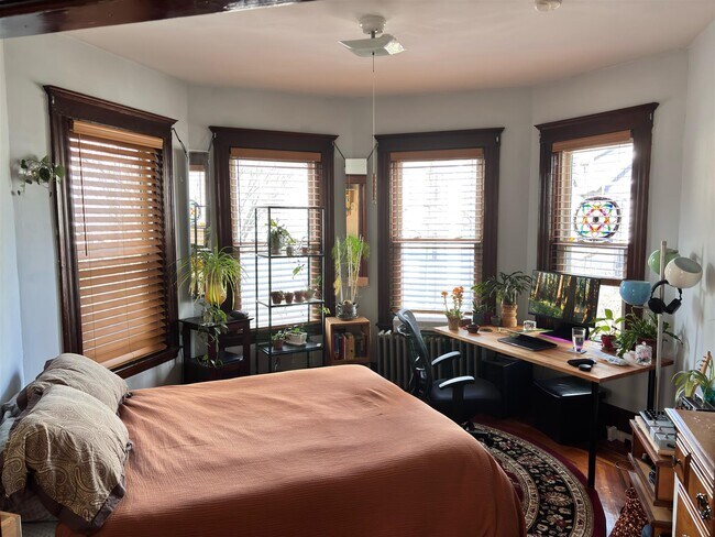 Photo - 106 Summer St Unit 1