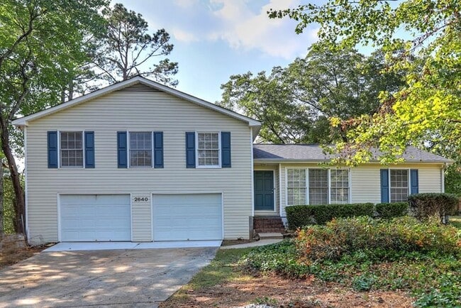 Building Photo - 2640 Tritt Ln