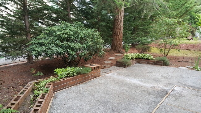 Photo - 1461 Rainier Court